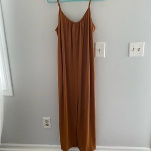 Camel flowy jumpsuit
